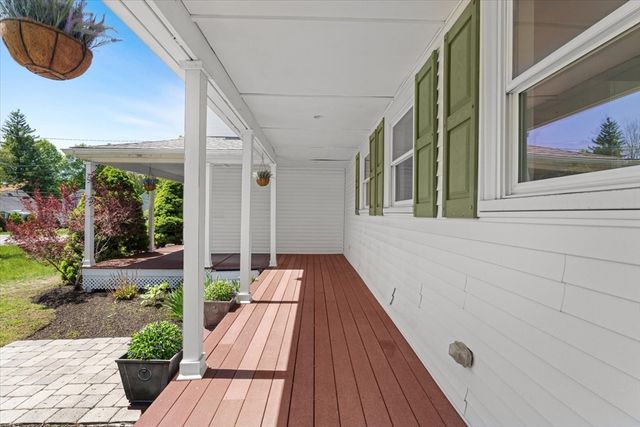 20 Pine Street, Natick, MA 01760