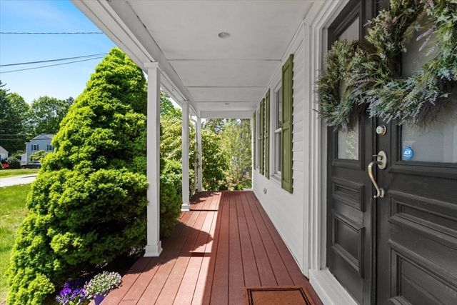 20 Pine Street, Natick, MA 01760