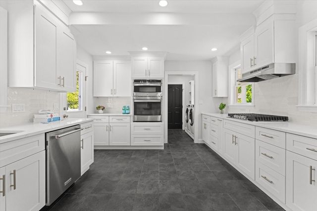 20 Pine Street, Natick, MA 01760