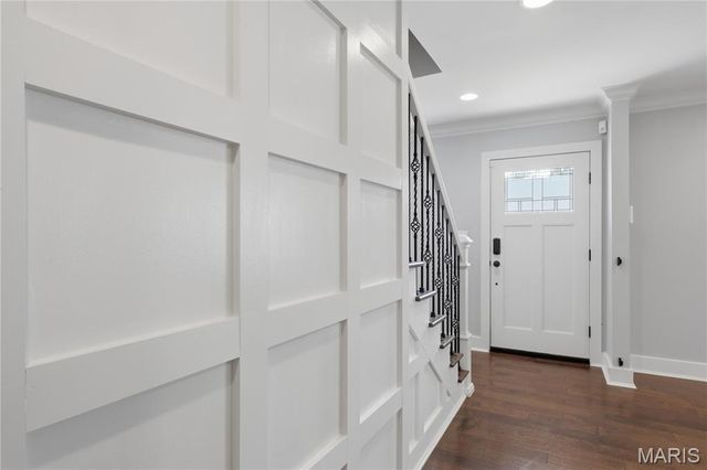 10 Hanley Downs, St Louis, MO 63117