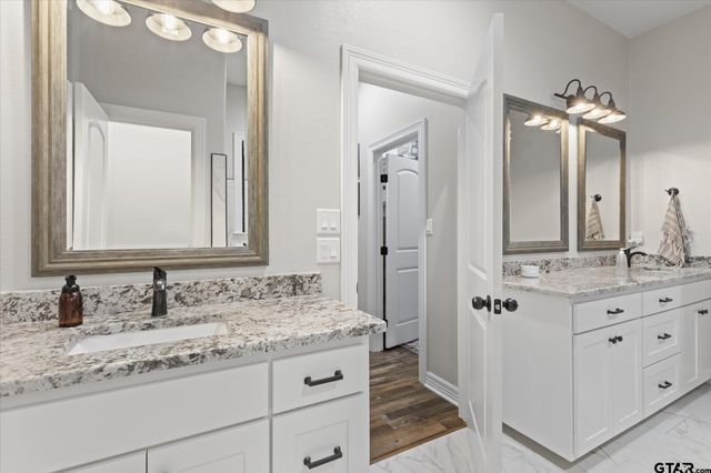 285 Heritage Way, Bullard, TX 75757