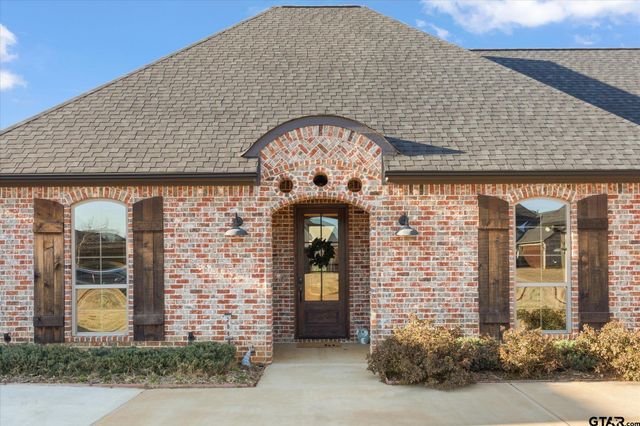 285 Heritage Way, Bullard, TX 75757
