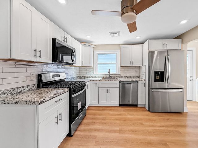 66 Tuscano Ave, Revere, MA 02151
