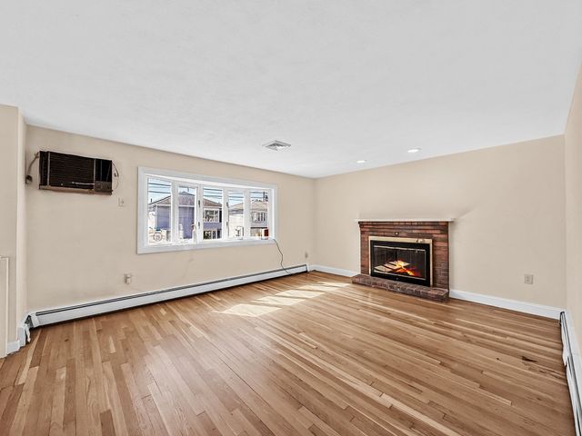 66 Tuscano Ave, Revere, MA 02151