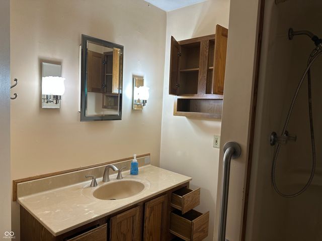 4673 S 400 W, New Palestine, IN 46163