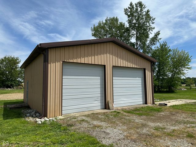 4673 S 400 W, New Palestine, IN 46163