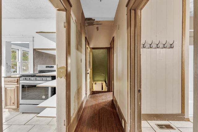 314 Jasper Street, Aurora, MO 65605