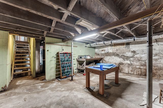 314 Jasper Street, Aurora, MO 65605