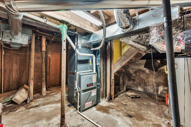 314 Jasper Street, Aurora, MO 65605