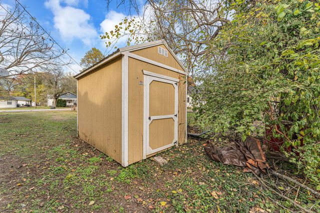 314 Jasper Street, Aurora, MO 65605