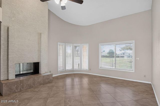 6091 W ROSE GARDEN Lane, Glendale, AZ 85308