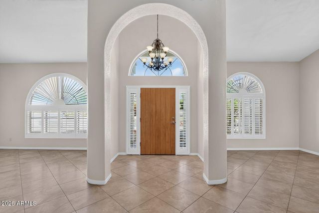 6091 W ROSE GARDEN Lane, Glendale, AZ 85308