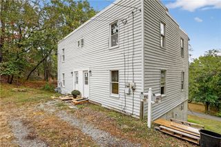 517-519 Hiland Ave, Coraopolis, PA 15108