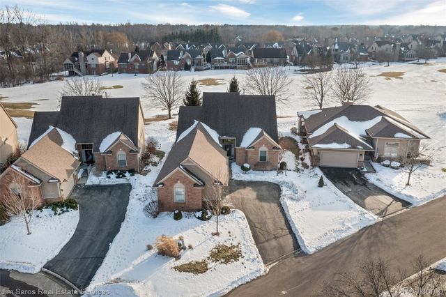 2243 Twin Islands Court, Ann Arbor, MI 48108