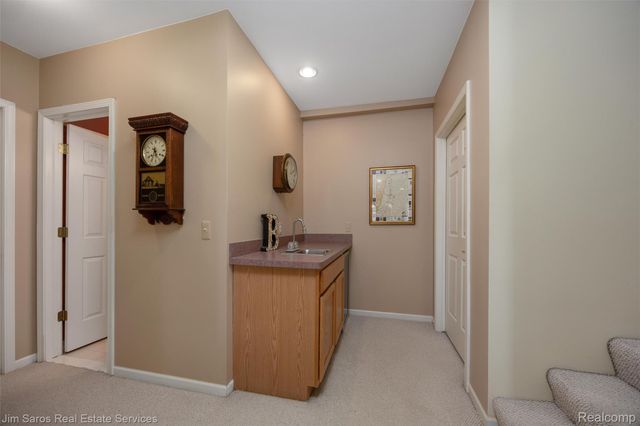 2243 Twin Islands Court, Ann Arbor, MI 48108