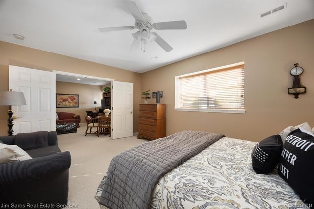 2243 Twin Islands Court, Ann Arbor, MI 48108