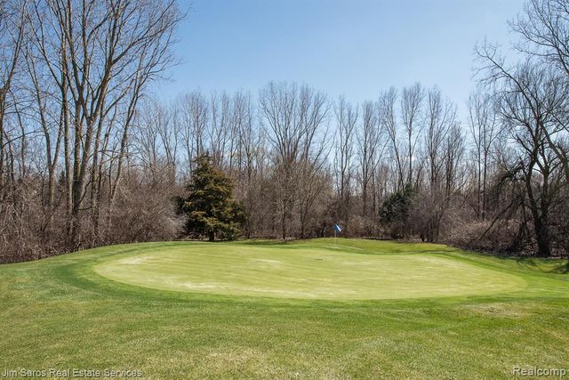 2243 Twin Islands Court, Ann Arbor, MI 48108