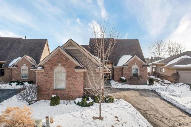 2243 Twin Islands Court, Ann Arbor, MI 48108