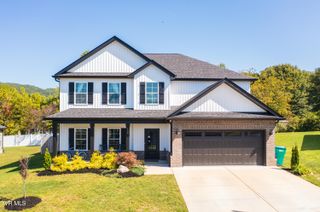 126 Ervin Loop, Erwin, TN 37650