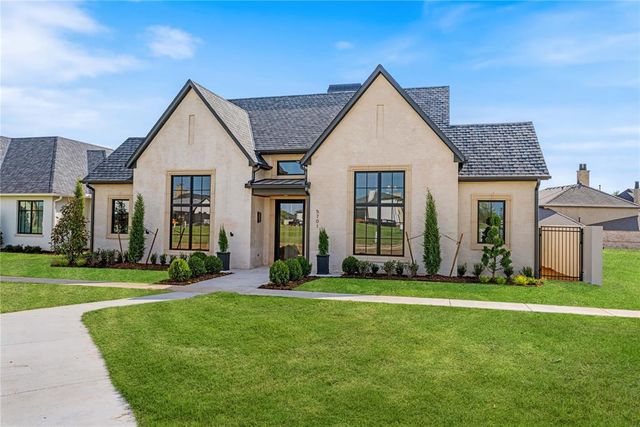 5701 Promenade Square, Oklahoma City, OK 73142