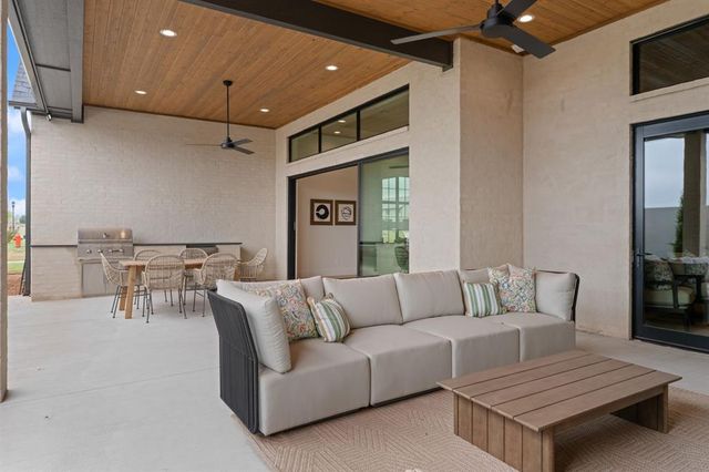 5701 Promenade Square, Oklahoma City, OK 73142