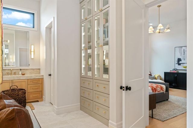 5701 Promenade Square, Oklahoma City, OK 73142