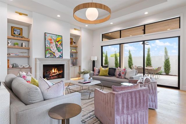 5701 Promenade Square, Oklahoma City, OK 73142