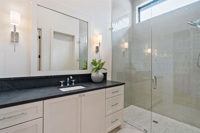 5701 Promenade Square, Oklahoma City, OK 73142