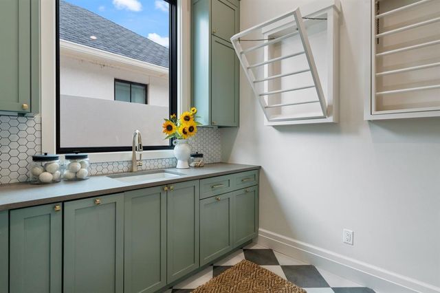 5701 Promenade Square, Oklahoma City, OK 73142