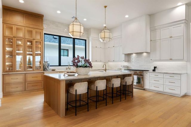 5701 Promenade Square, Oklahoma City, OK 73142