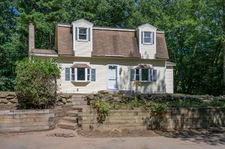9 Seaverns Bridge Road, Merrimack, NH 03054