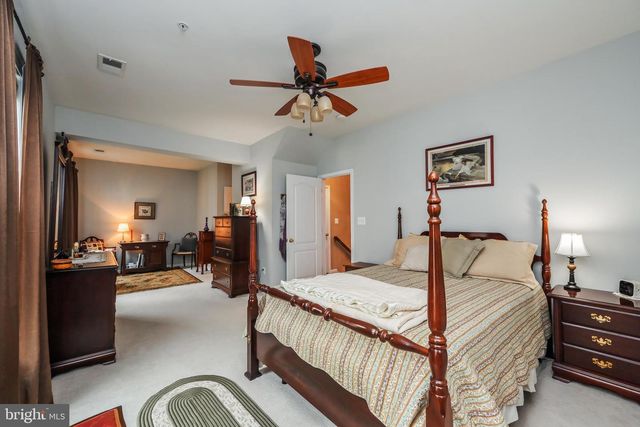 41953 BLUE FLAG TER, Aldie, VA 20105