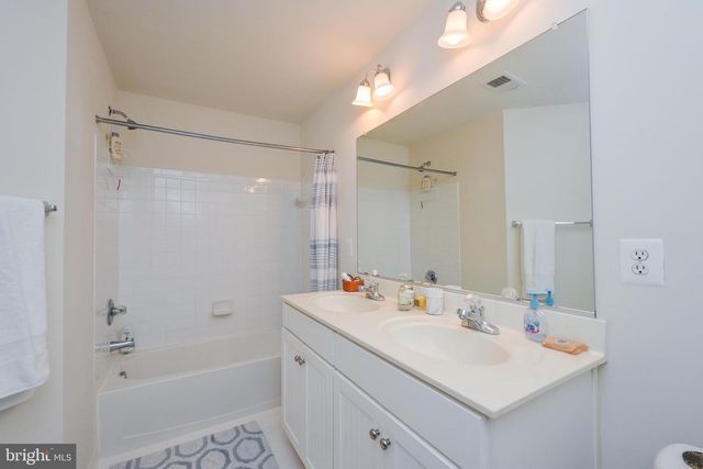 41953 BLUE FLAG TER, Aldie, VA 20105