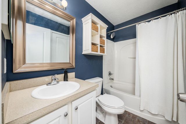 5262 Royal Arch Cascade Drive, 25, Dublin, OH 43016