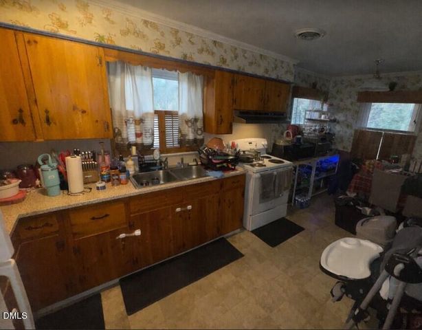 4014 Gilmore Drive, Greensboro, NC 27407