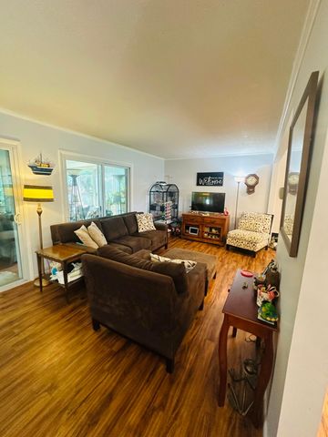212 Pat Haven Drive, Pataskala, OH 43062