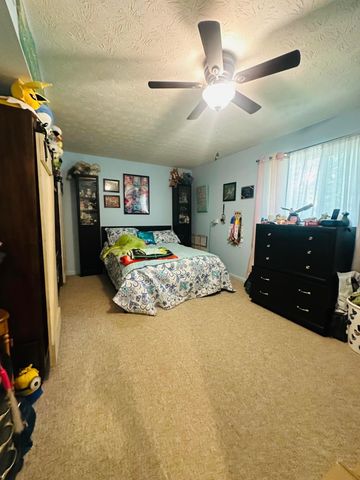 212 Pat Haven Drive, Pataskala, OH 43062