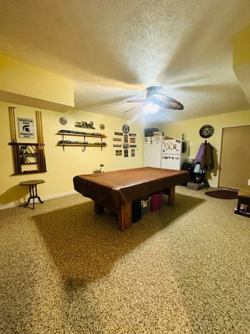 212 Pat Haven Drive, Pataskala, OH 43062