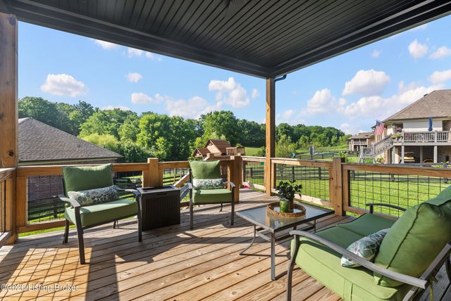 23 Ravens Wood, Taylorsville, KY 40071