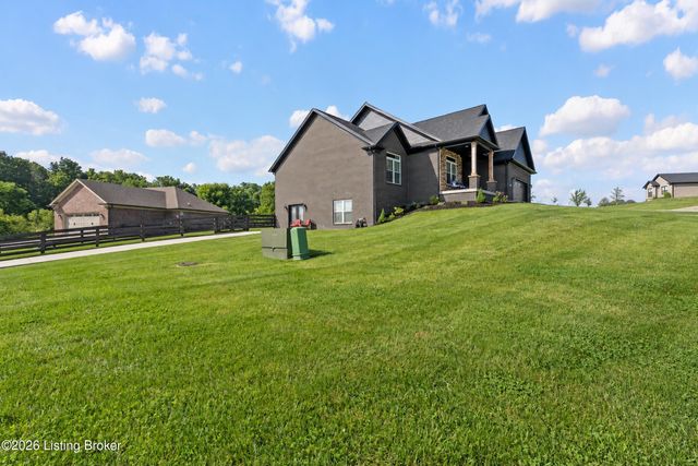 23 Ravens Wood, Taylorsville, KY 40071