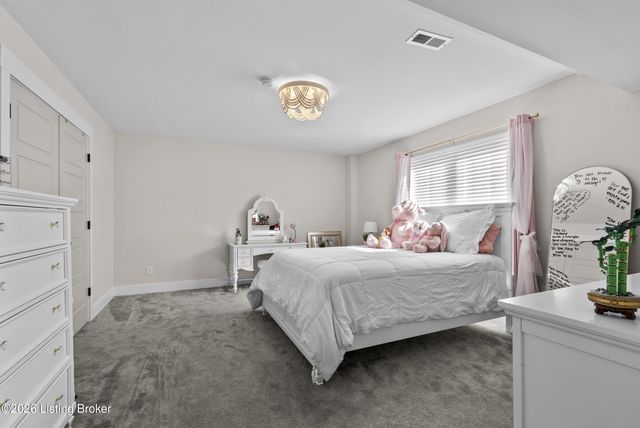 23 Ravens Wood, Taylorsville, KY 40071
