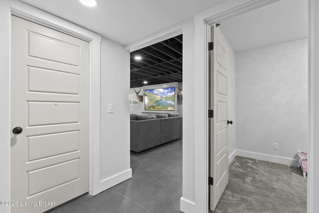 23 Ravens Wood, Taylorsville, KY 40071