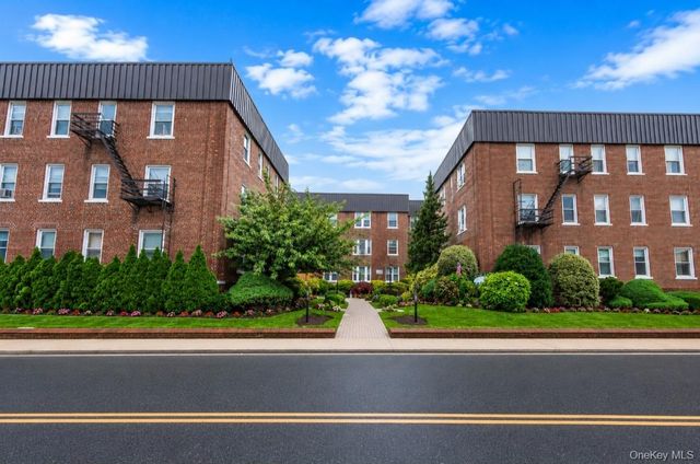 185 Atlantic Avenue C11, Lynbrook, NY 11563