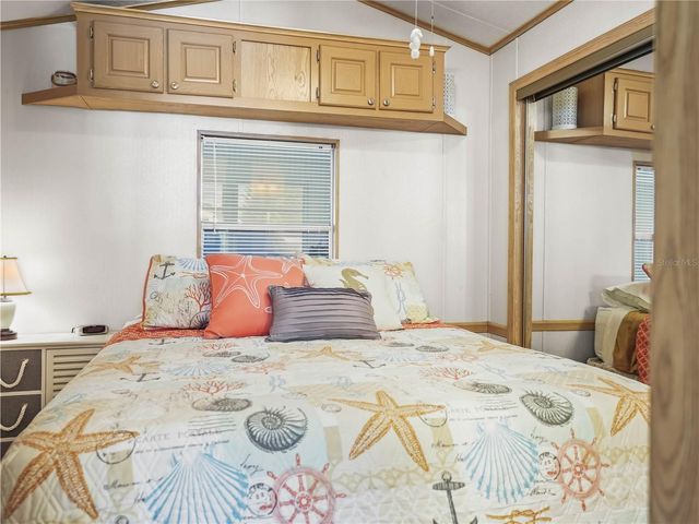 108 SILVERSIDES STREET, Lake Wales, FL 33898