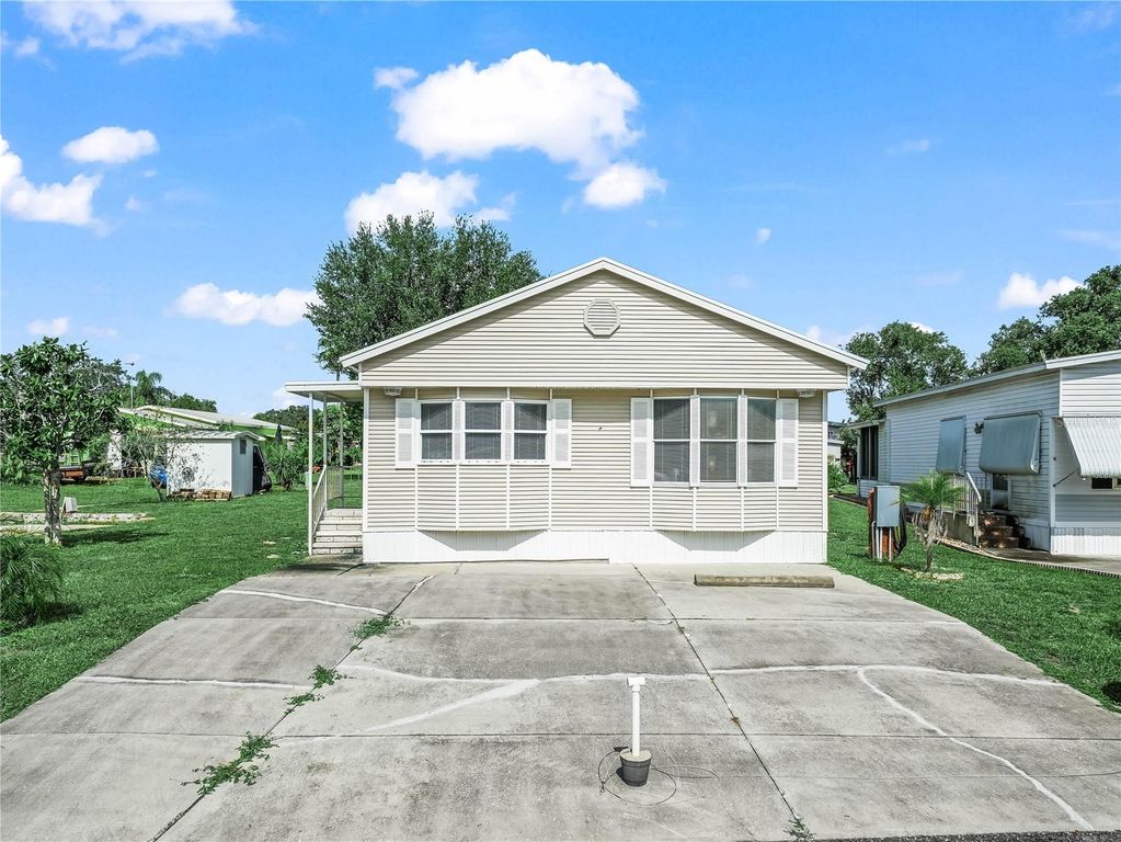 108 SILVERSIDES STREET, Lake Wales, FL 33898