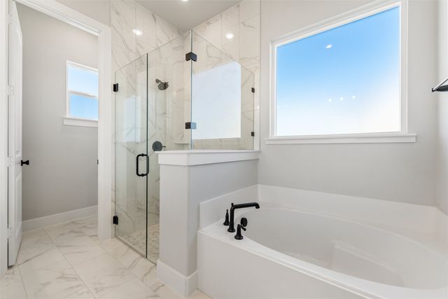 810 Westover Drive, Van Alstyne, TX 75495