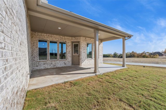 810 Westover Drive, Van Alstyne, TX 75495