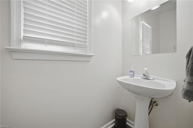 4720 Barn Swallow DR, Chesapeake, VA 23321