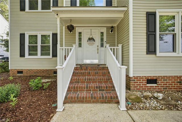 4720 Barn Swallow DR, Chesapeake, VA 23321