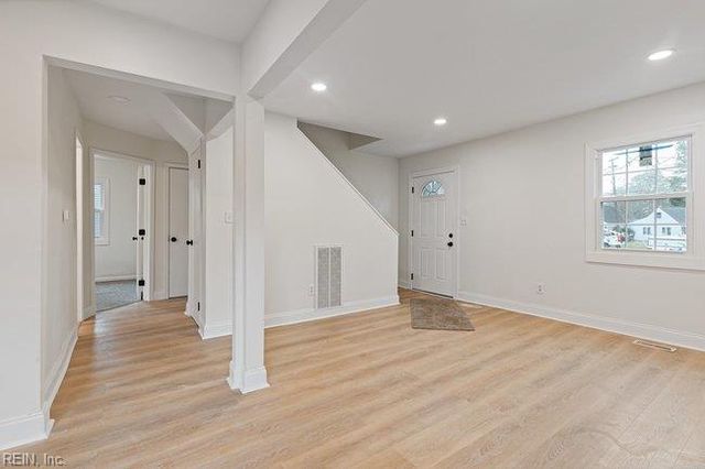 1300 Sunset DR, Norfolk, VA 23503